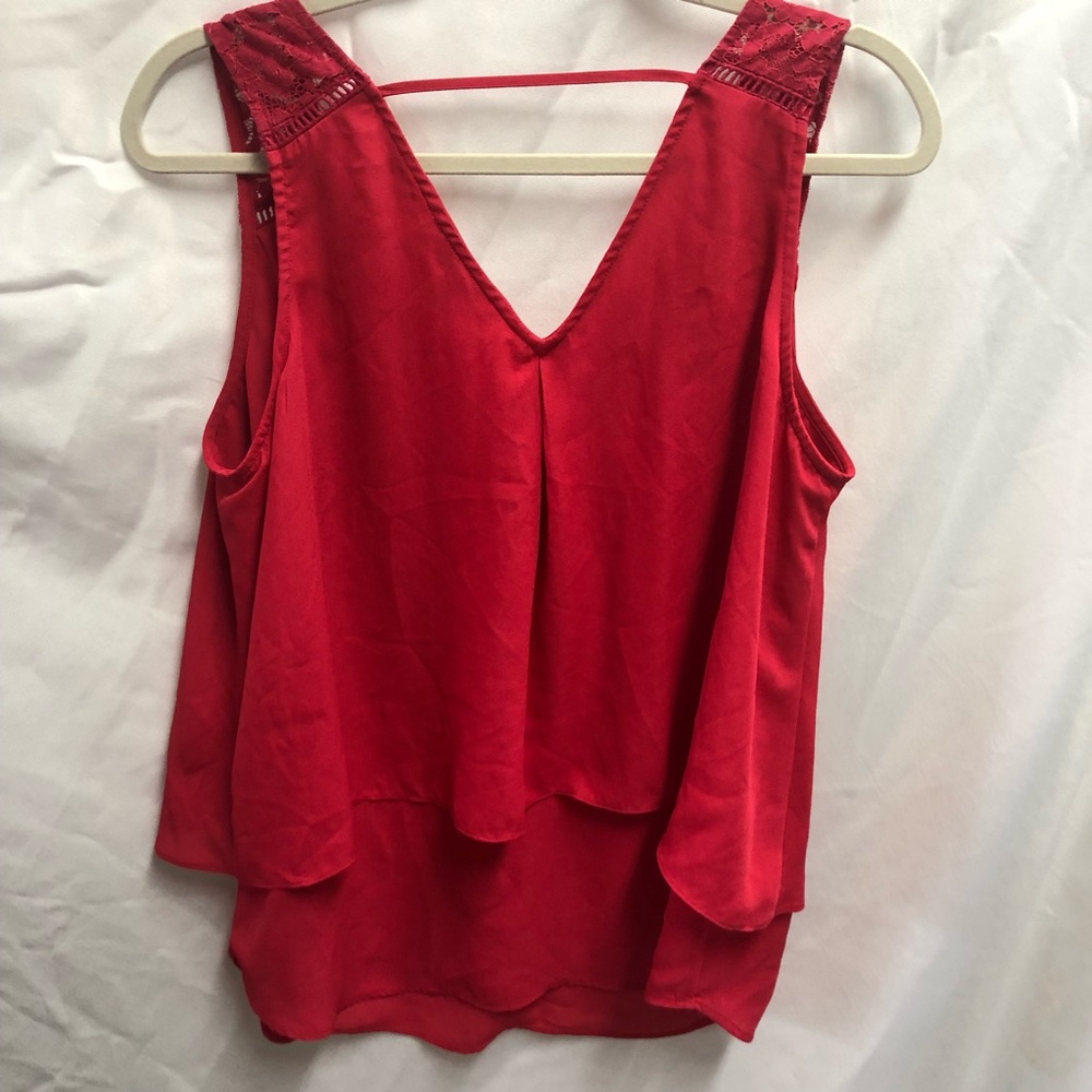Red Sleeveless Top